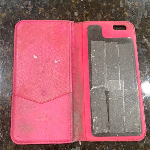 Louis Vuitton iPhone 6 Plus case - Picture 3 of 5